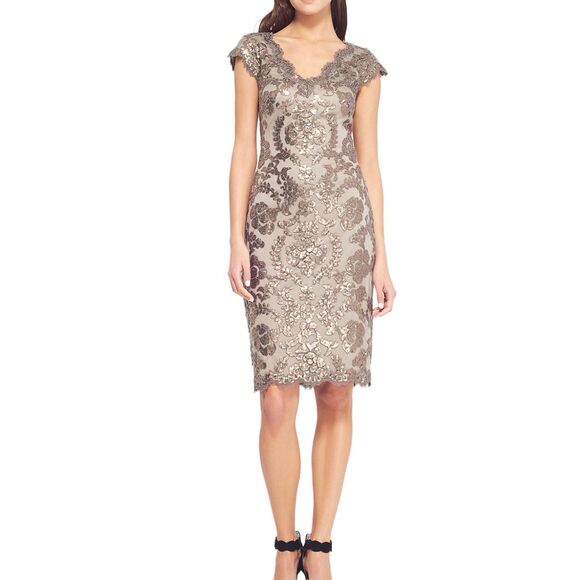 Tadashi Shoji Paillette Embroidered Lace Scalloped Edge Squined Evening Dress 6 - Picture 1 of 14